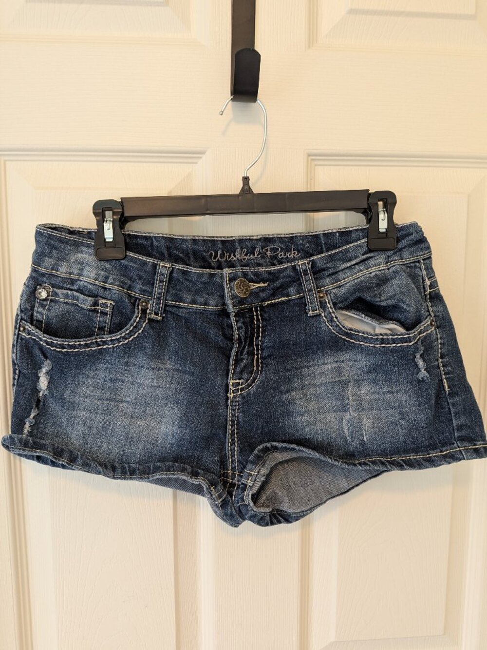 wishful park womans shorts, size 13